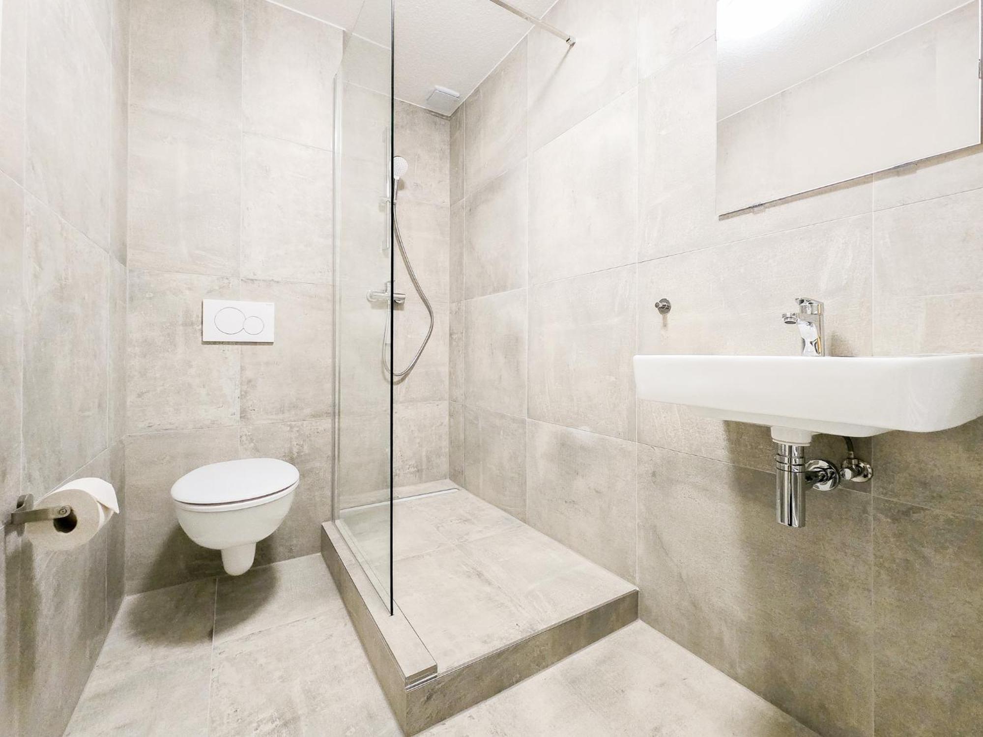 Apartment Raj Living - Center With 5 - 10 Min Messe Dus